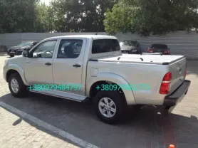 Крышка кузова для Toyota Hilux. Крышка пикапа. Трехсекционная крышка