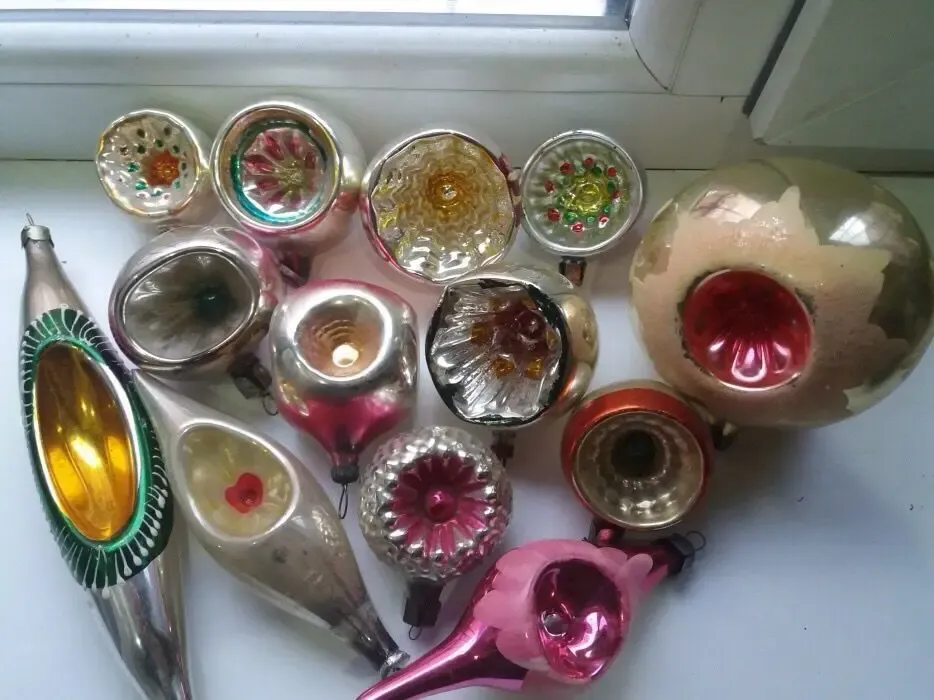 Стеклянные новогодние игрушки 5