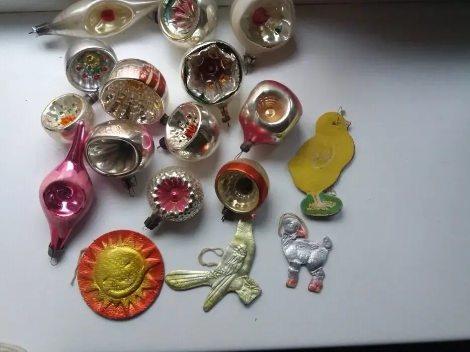 Стеклянные новогодние игрушки 4