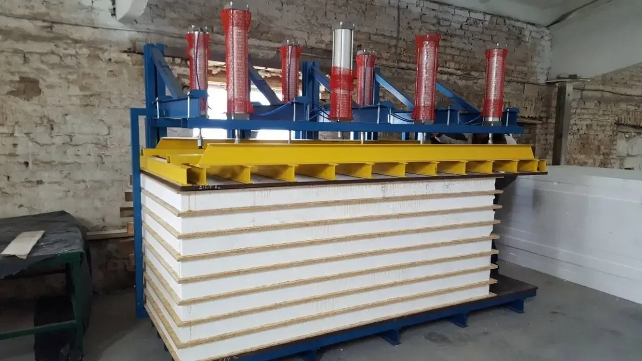 Сендвич панели, СИП панели и профлист  - производство. 3