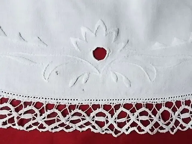 Салфетка оригинальная вышивка ришелье и кружево, раритет ссср 3