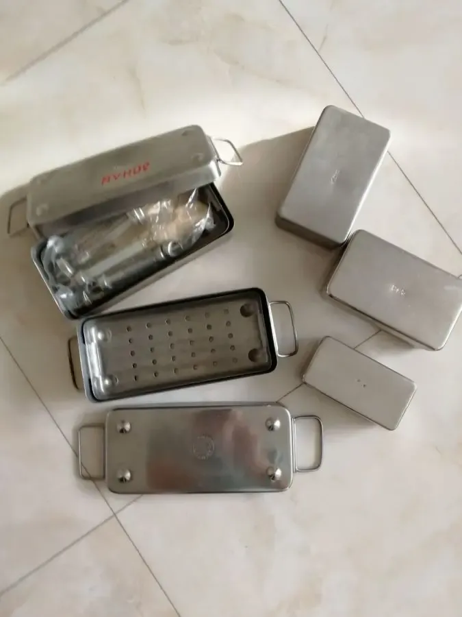 Бікси медичні з нержавіючої сталі 6