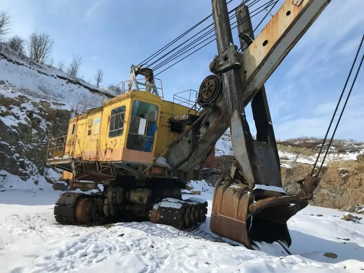 Экскаватор Экг-5,дробилки,запчасти 2