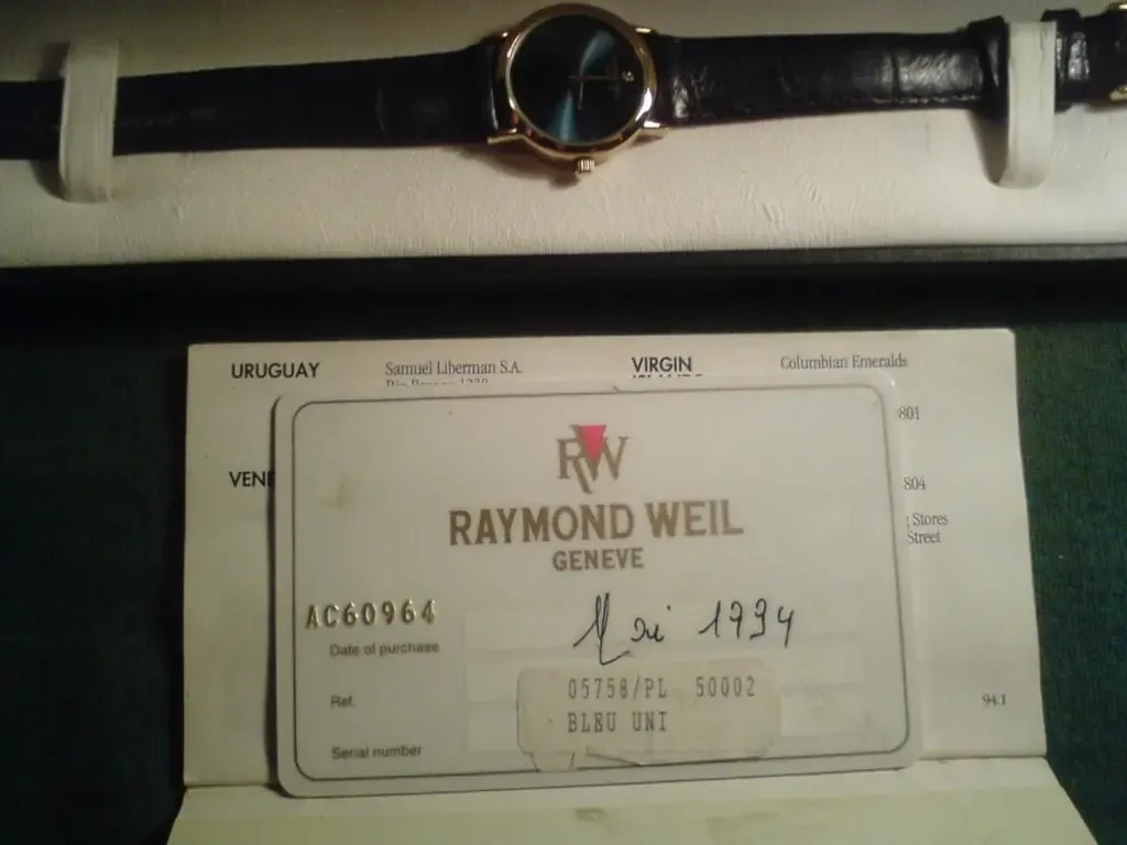 продам часы женские