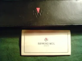 продам часы женские"RAYMOND WEIL" Швейцария новые золото