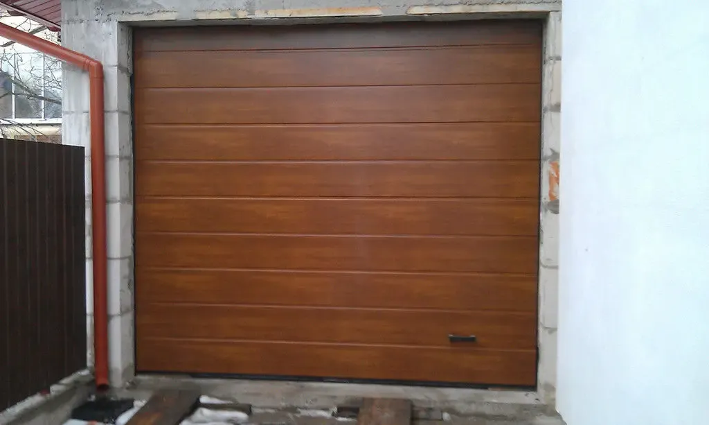 секционные ворота 4