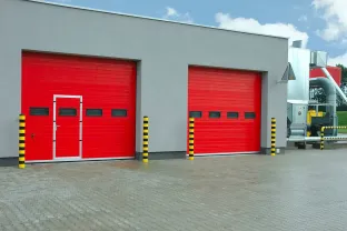 секционные ворота