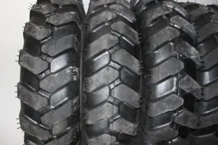 Шины 10.00-20, 10R20, 10.00R20 (280-508) REZIN наварка