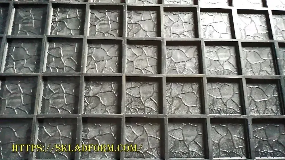 Формы для тротуарной плитки Квадрат Тучка 30х30 см 4