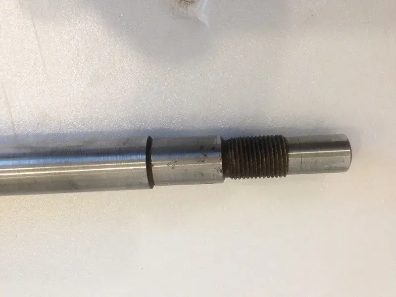 Винт- гайка 1М63 (ДИП300) 6