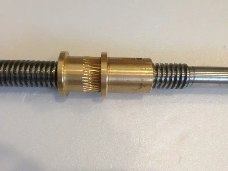 Винт- гайка 1М63 (ДИП300) 7