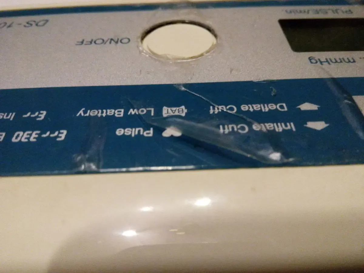 Тонометр Nissei Ds-105e электронный 5