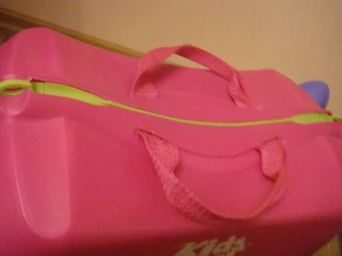 Детский чемодан на колесах Kids Rollers 5