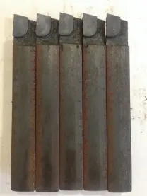 Резец проходной упорный прямой 25х16х120 Т5К10