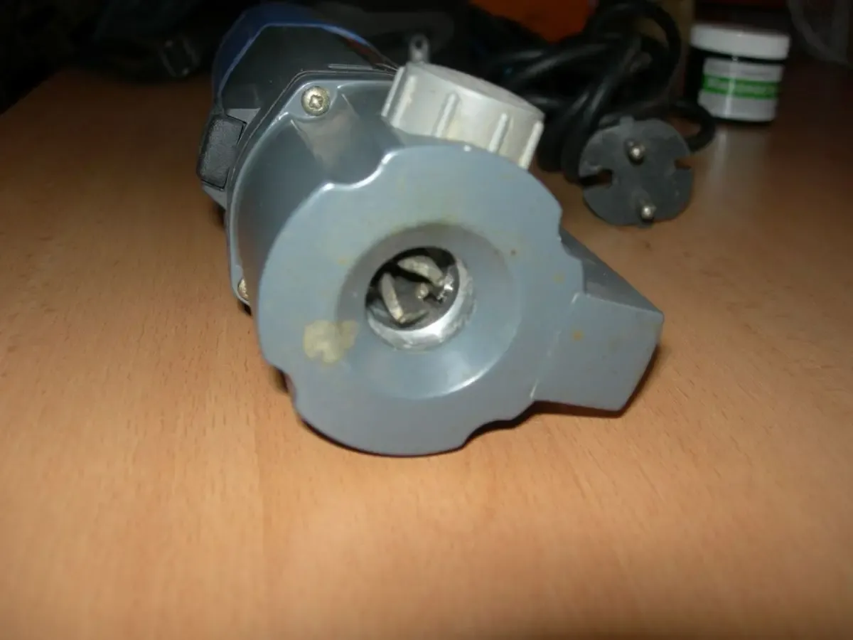 Верхнеприводная лабораторная мешалка IKA Ultra Turrax T25 5