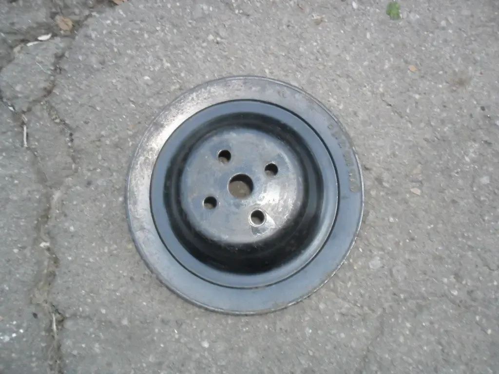 Шкив ГУР Мерседес 615 205 12 10, оригинал,  W123 7