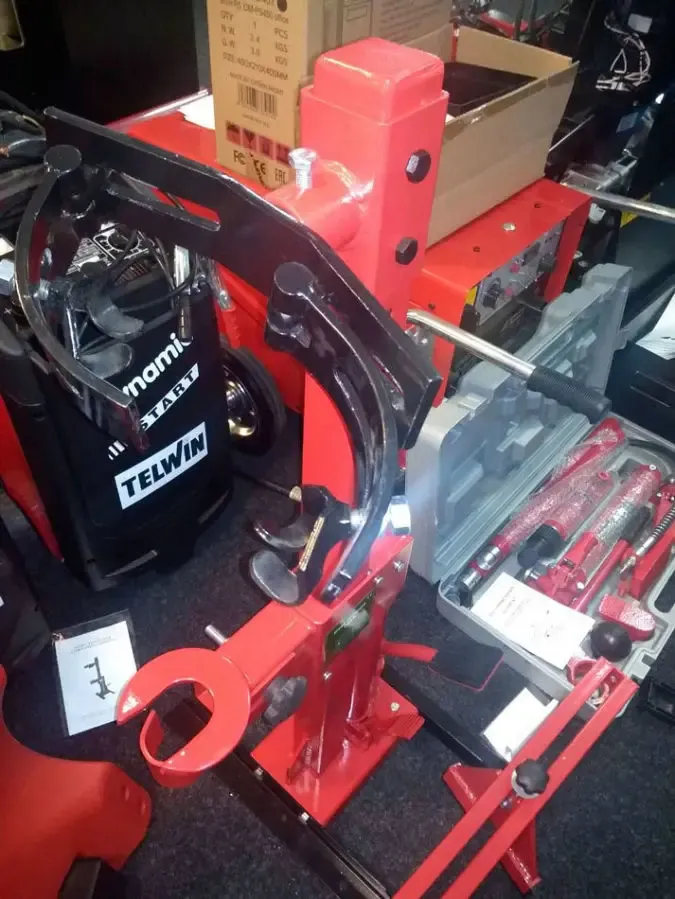 Стяжка пружин гидравлическая усилие 1000 кг Best 4