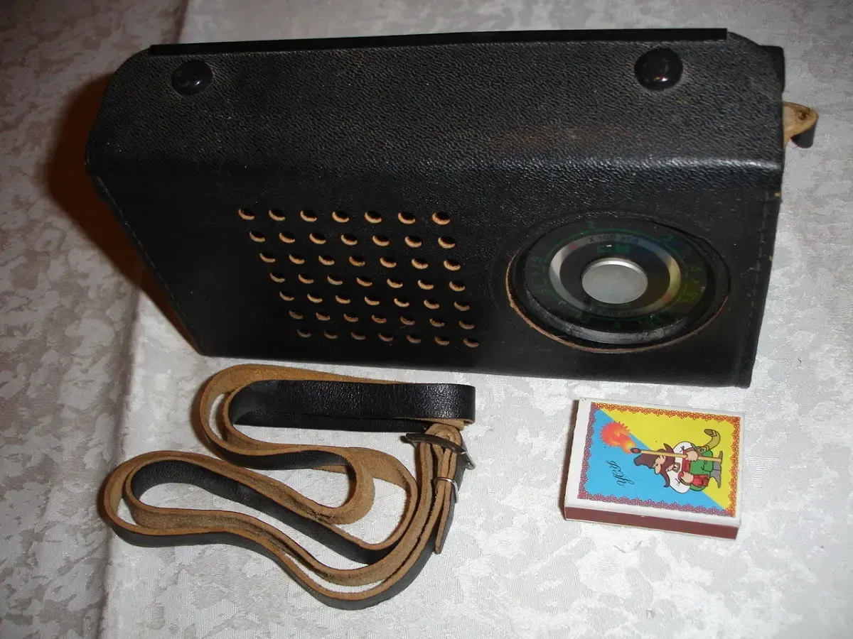 Радиоприёмник/радіоприймач транзист. SELGA/СЕЛГА 405 + паспорт; сумка 2