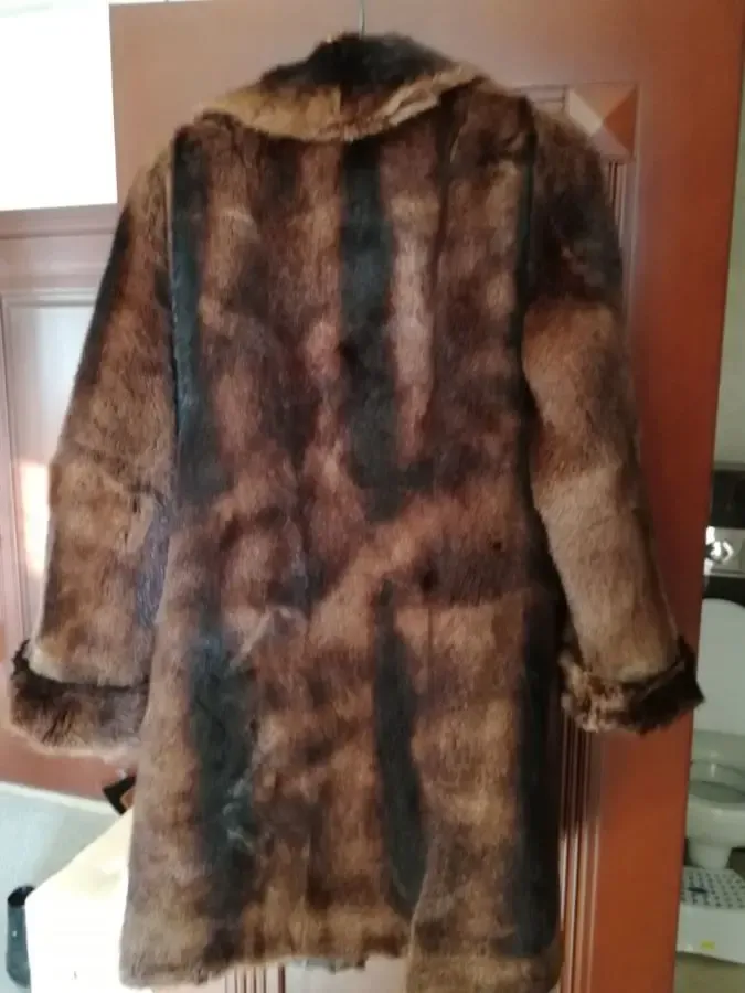 Шуба женская утепленная размер 48 2