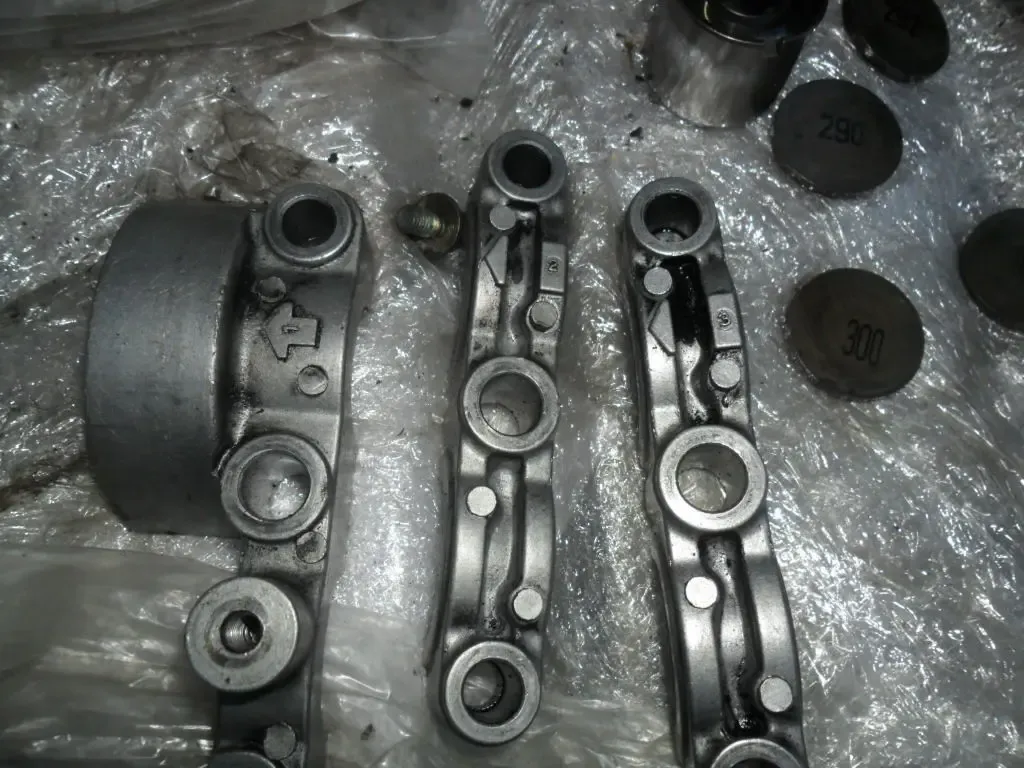 Крышки (бугеля) распредв Опель, Opel Y17DT, Y17DTL 1.7DTI 16V Оригинал 5