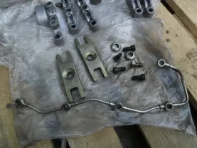 Кронштейн топливной форсунки GM 97101586, Opel Y17DT, Оригинал