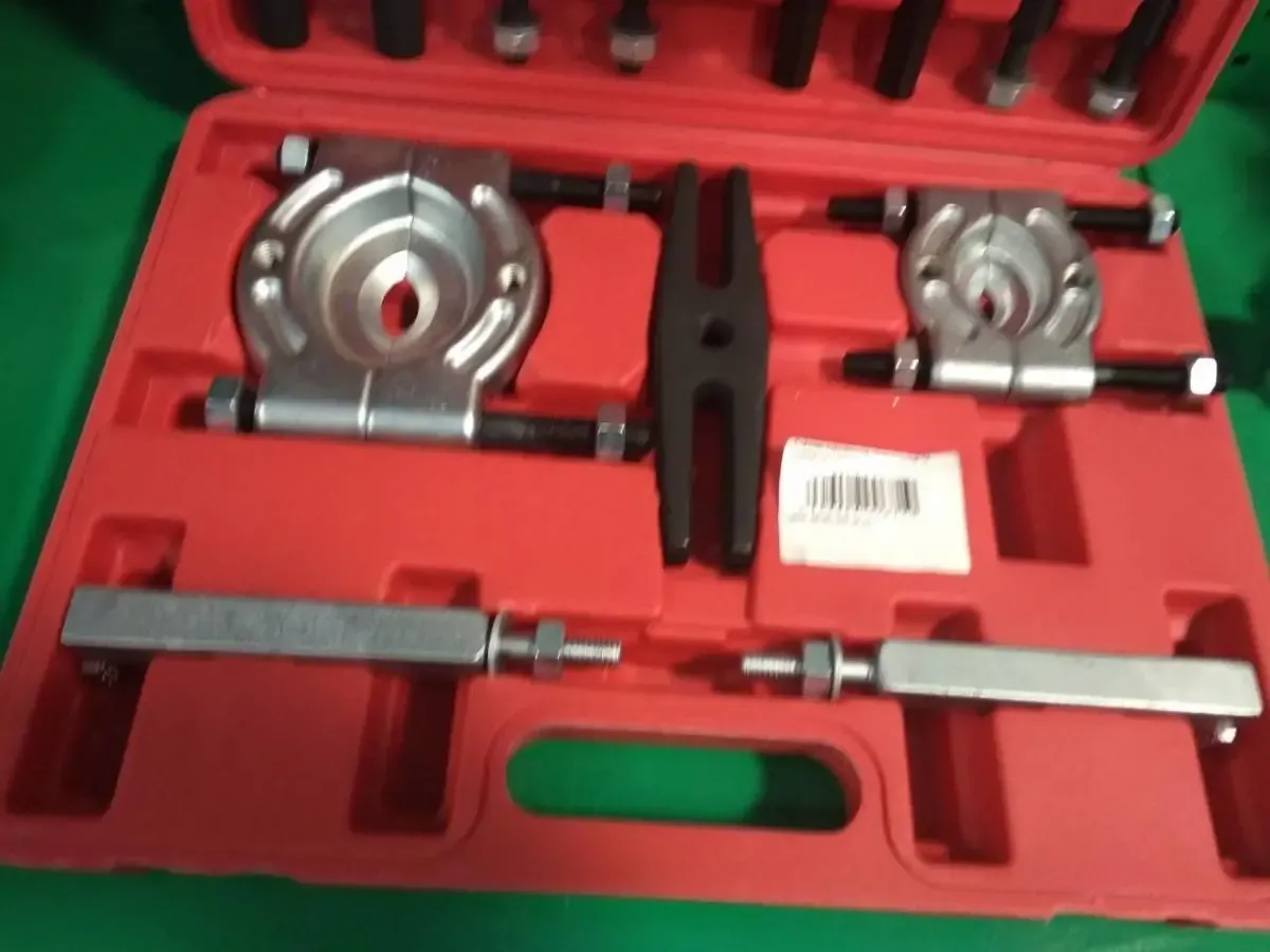 Съёмник подшипников сепараторный 14 предметов AmPro 2