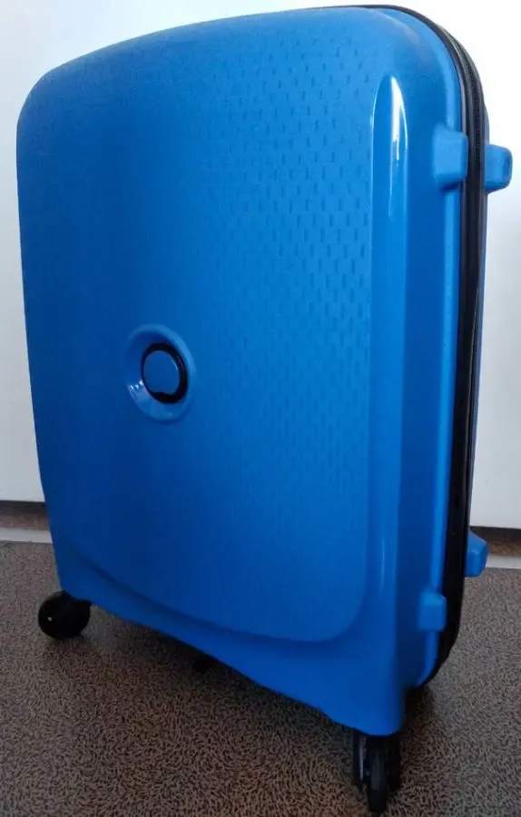 Чемодан пластиковый дорожный Delsey Belmont 3840803, 55 см
