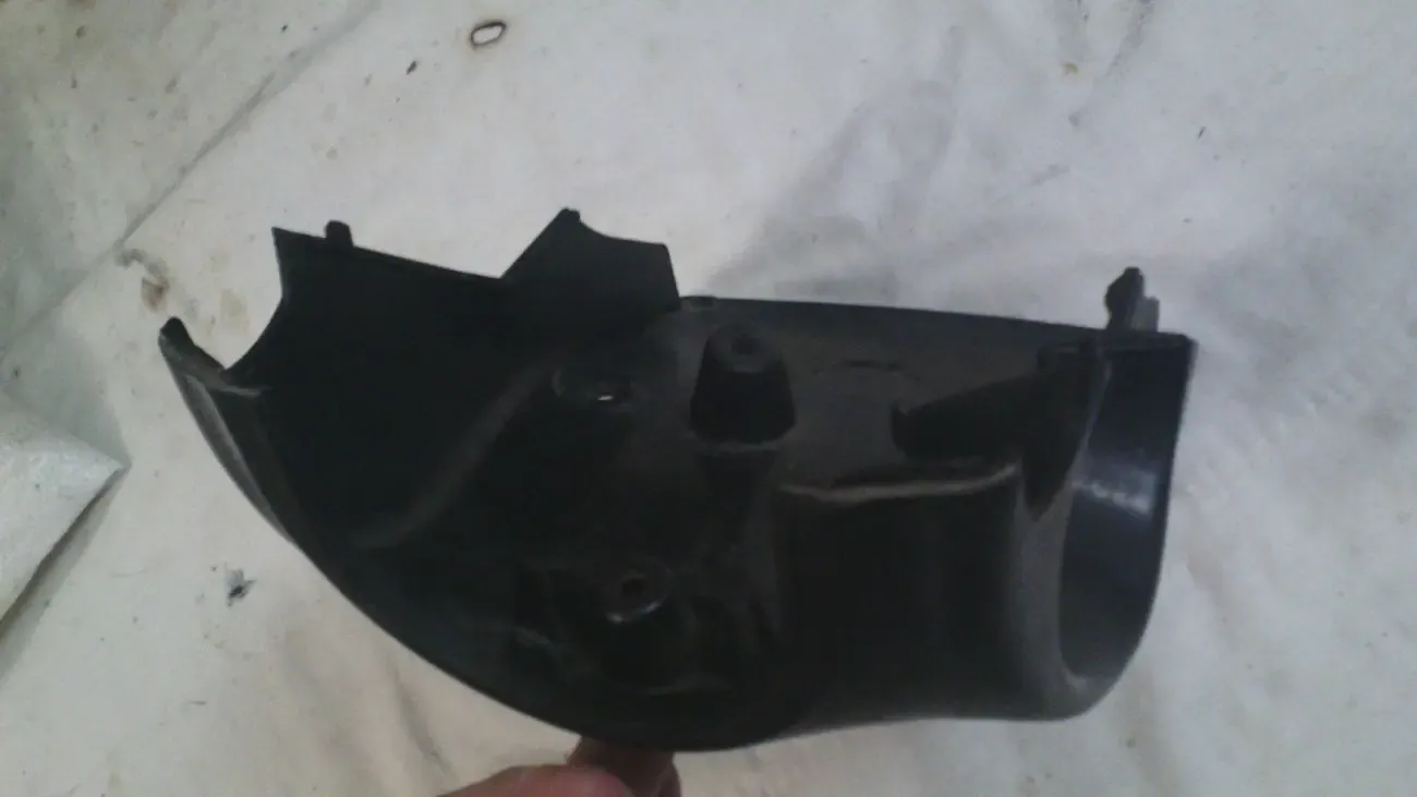 Обшивка рулевой колонки GM 90223142 нижняя Опель Омега А оригинал 3