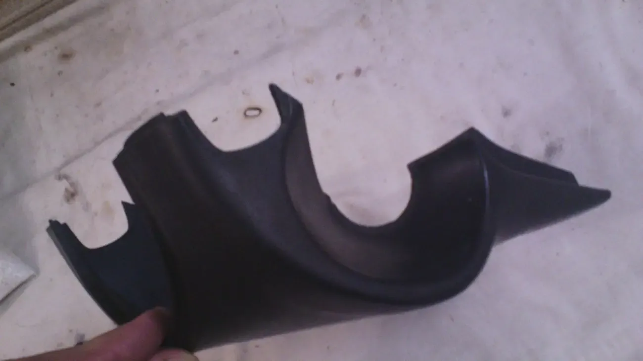 Обшивка рулевой колонки GM 90223142 нижняя Опель Омега А оригинал 4