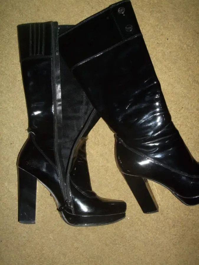 Красивые женские сапоги ELLENKA 5