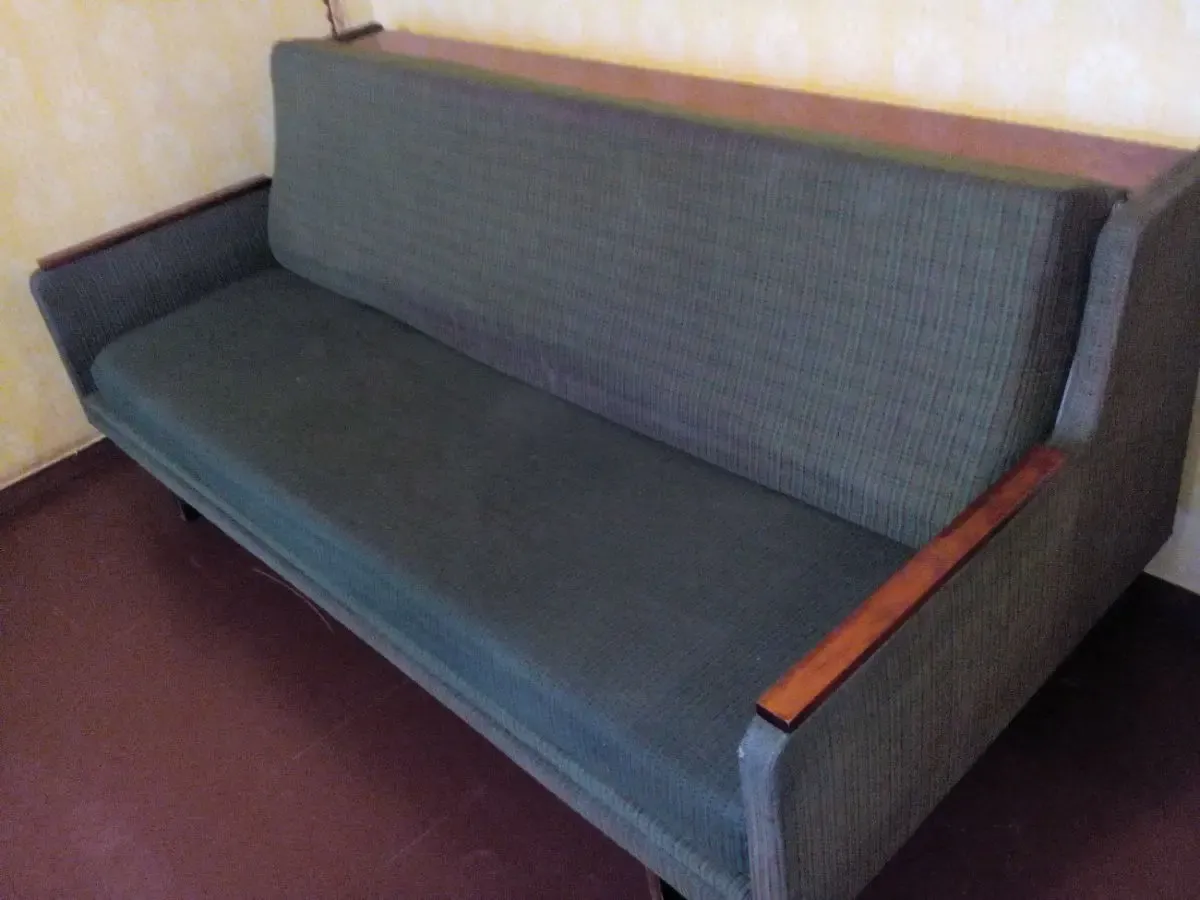Продам диван-пианино б\у. 3