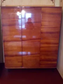 Продам шкаф 3-ох створчатый, гардеробный б/у.