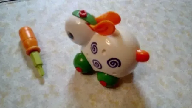 Развивающие игрушки конструктор для малышей 