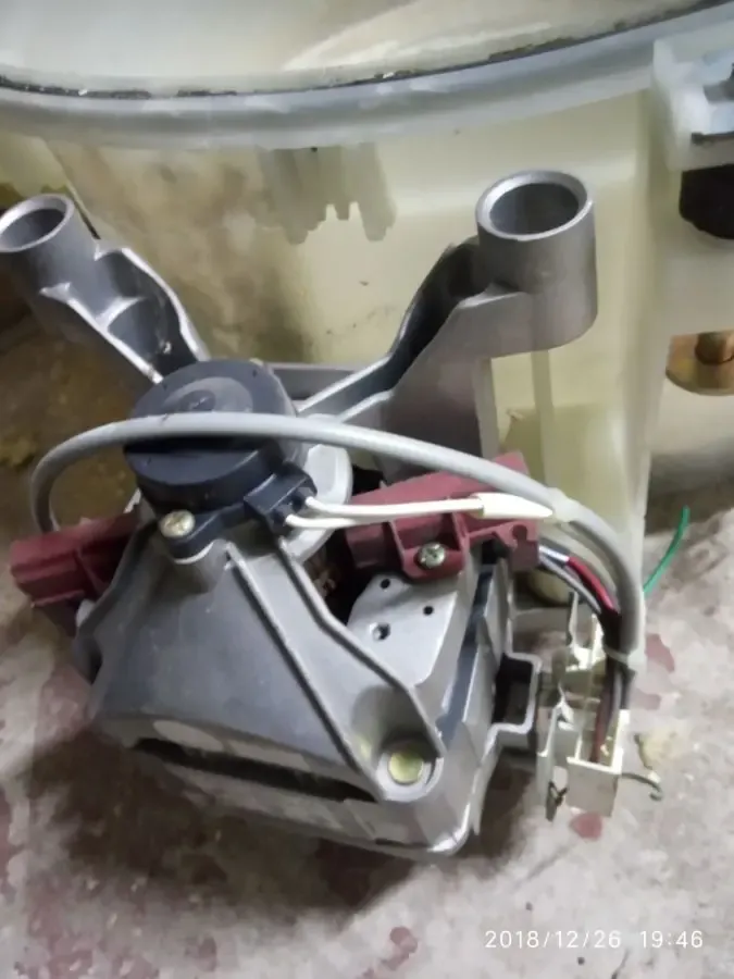 Зап. части стиральной машине Samsung Fuzzi R 1031 3