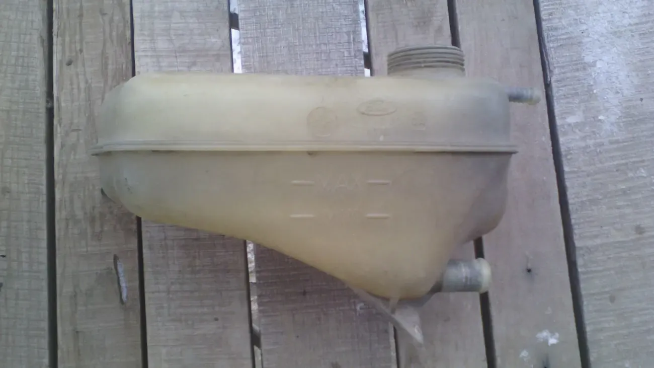 Бачек расширительный форд 86bb-8k218-ca оригинал