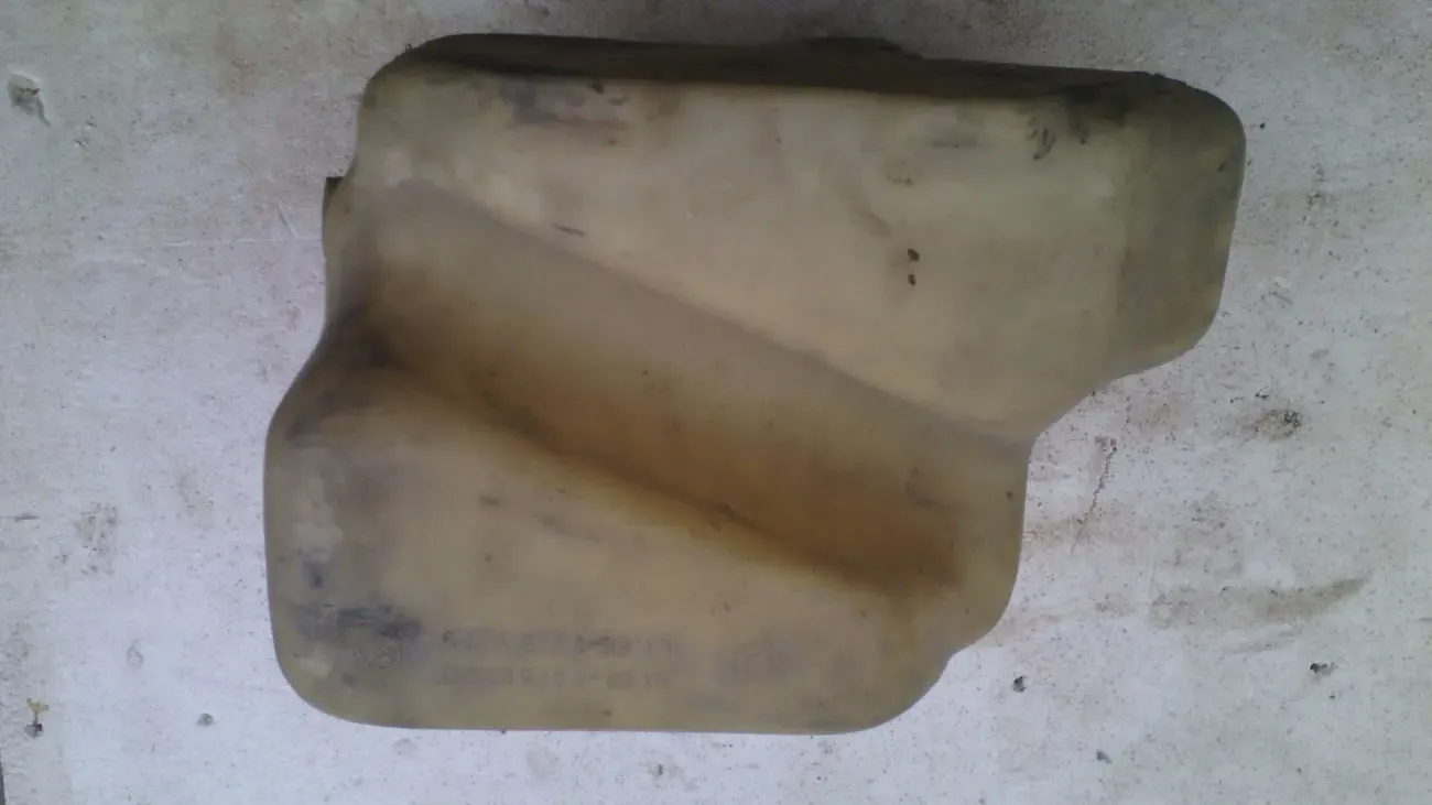 Бачек омывателя БМВ  61661375570 оригинал 3