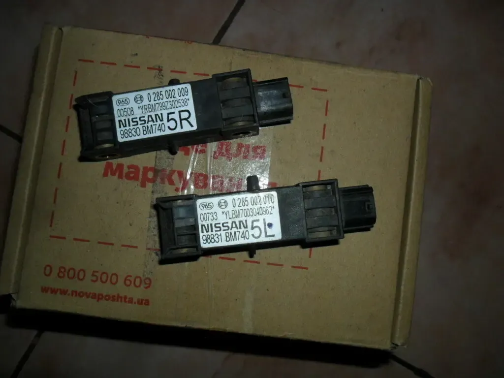 Датчик AIR BAG, датчик удара Nissan 98830 ВМ740, 98831 ВМ740, оригинал 4
