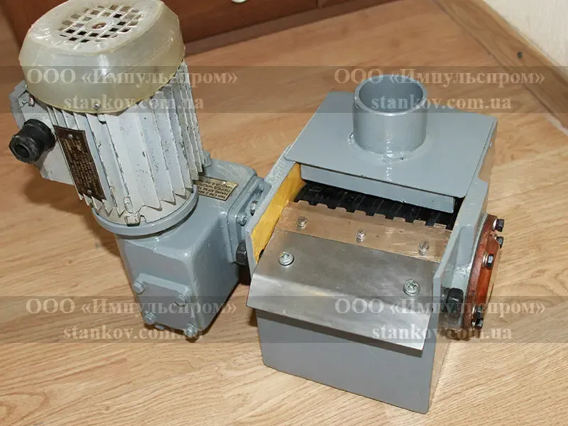 Магнитный сепаратор Х43-43 (50л.) 3