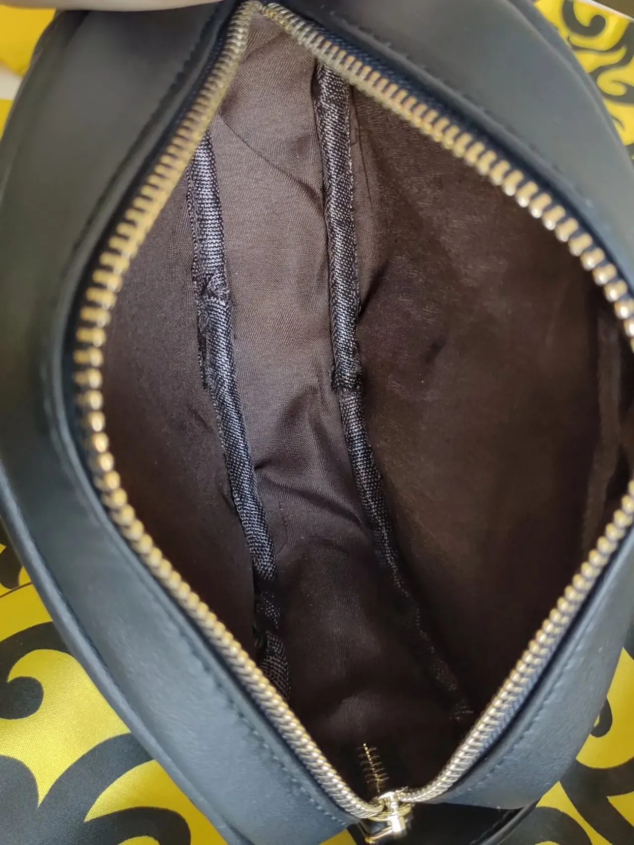 Овальная поясная сумка бананка 3 цвета 10