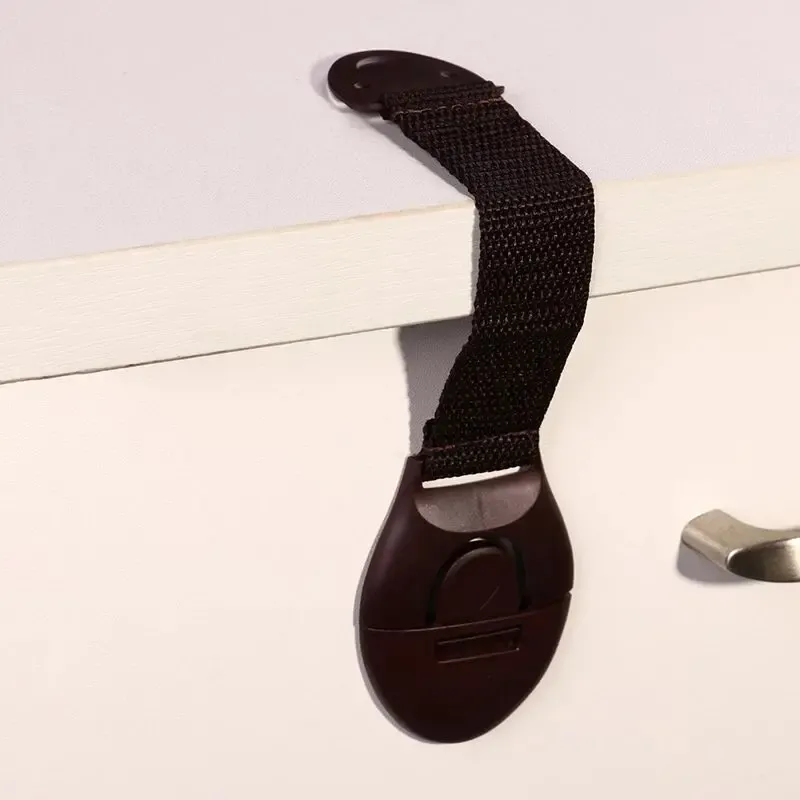 Защита от детей универсальный гибкий замок, блокиратор ящиков и двер 3