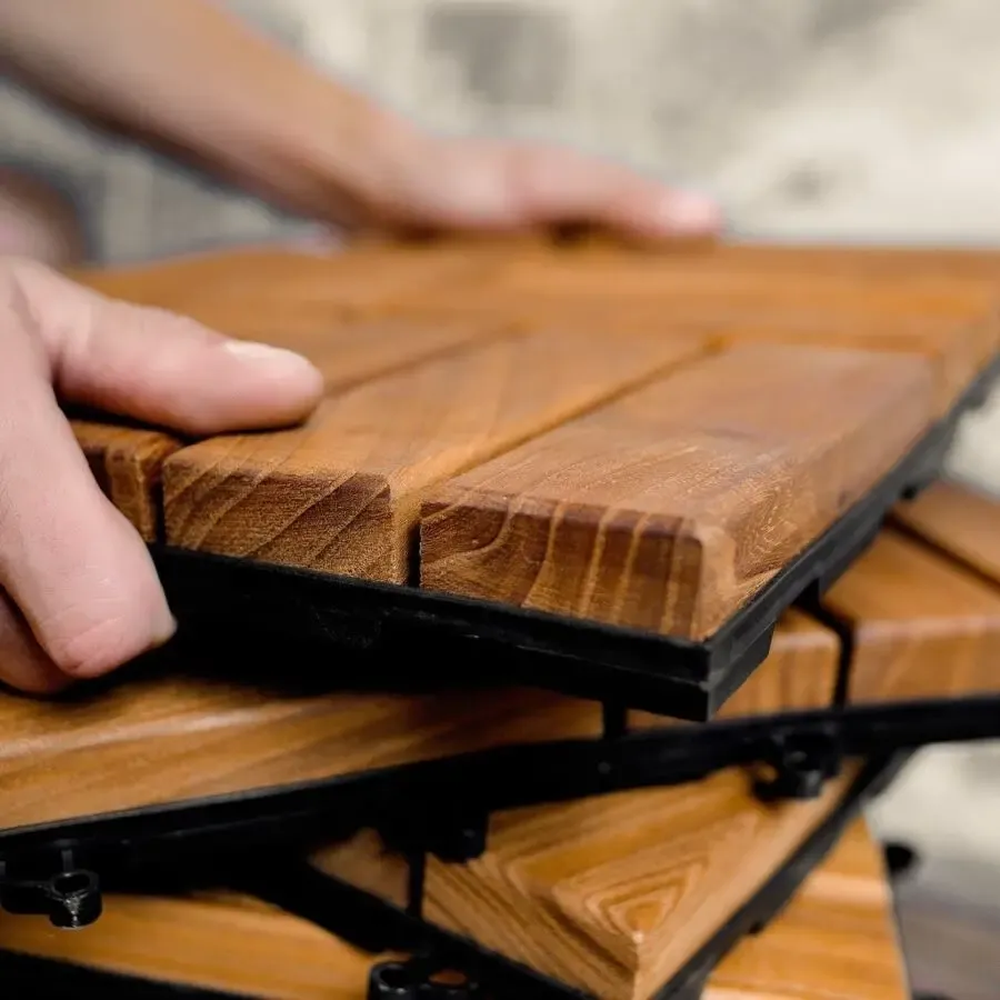 Садовий паркет (термодекинг)