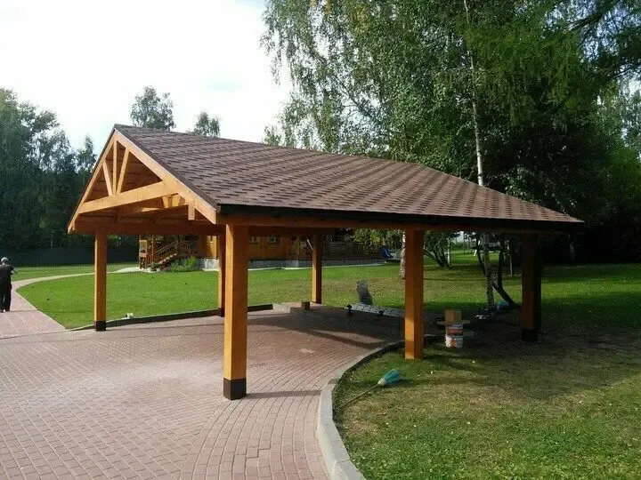 Навес для авто. Автомобильный навес.Деревянный навес для автомобилей