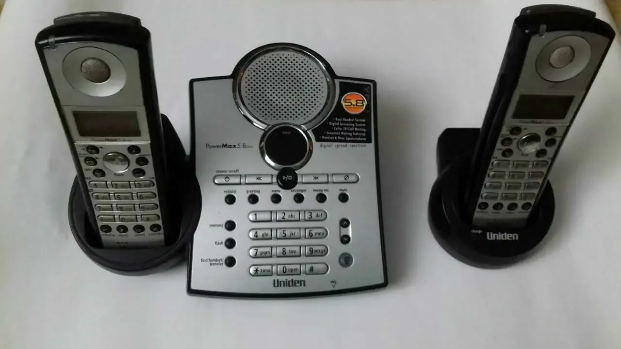 Продам телефон Uniden Tru5885-2 привезенный с америки на две трубки 4