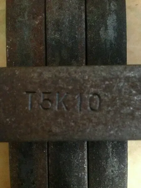 Резец проходной прямой Т5К10 3