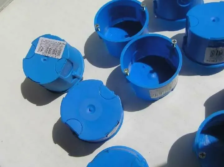 Коробка установча Z 60 Kw,   Simet SА Польща 58-506, 4 шт. нові 6