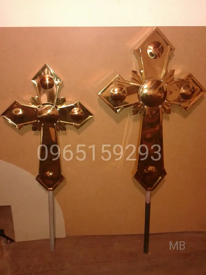 Хрест крест на дашок церкву дзвіницю купол