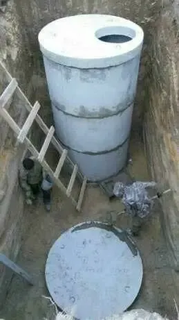 Кругі на септики з переливом круги бетонні вигрібна яма зливна кільця 2