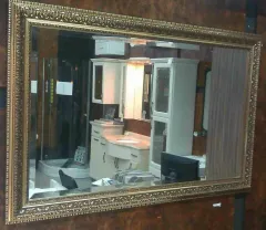 Зеркало 1200 X 800 для ванной комнаты в золотой раме с фацетом 20 мм