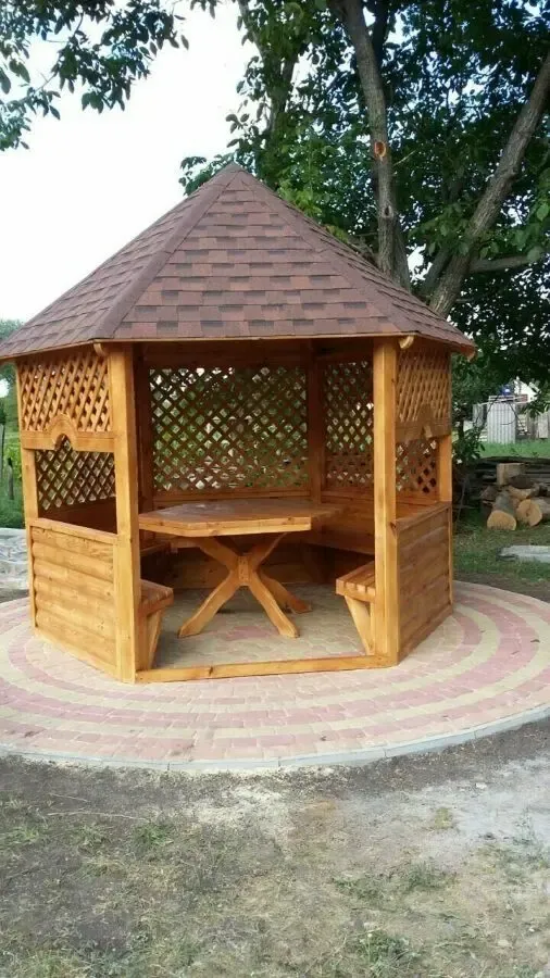 Беседка садовая из дерева 3