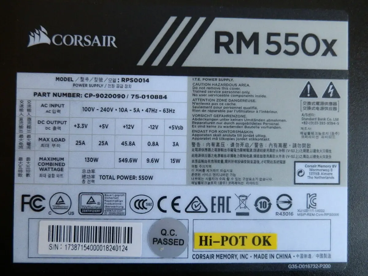 Corsair RM550x 80 PLUS GOLD 2
